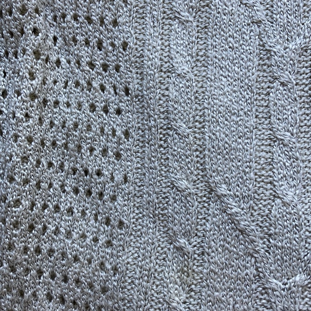 Sweater - Picture 3 of 3